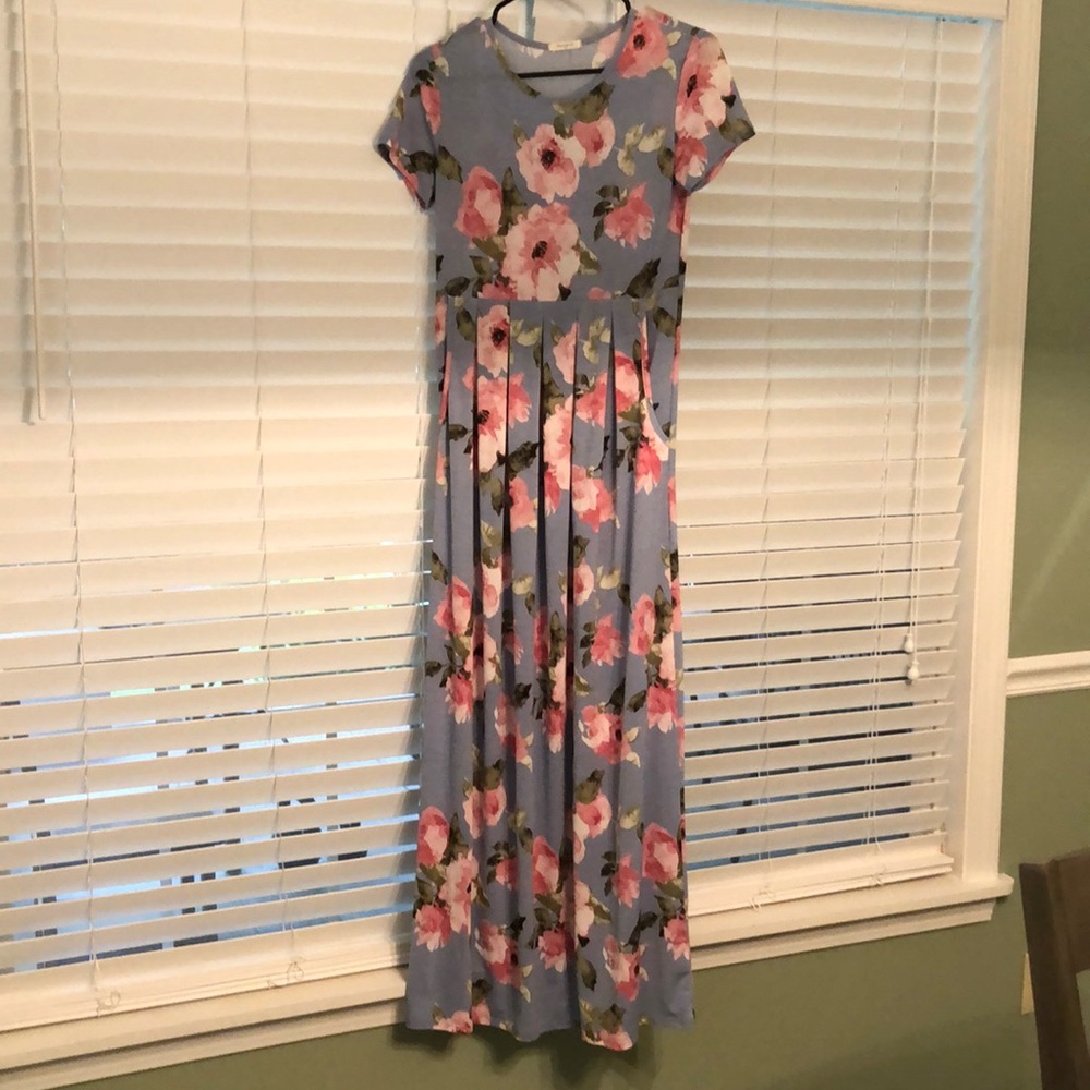 Floral maxi dress
